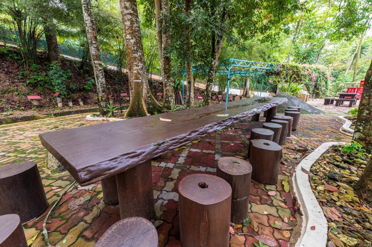 Bentong Eco Wellness Resort 14Room 69Pax By Verano Homestay Extérieur photo