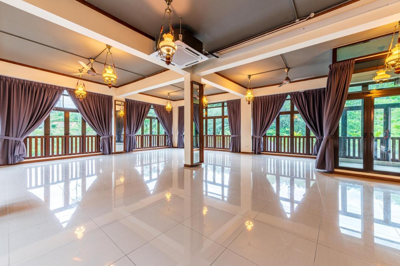 Bentong Eco Wellness Resort 14Room 69Pax By Verano Homestay Extérieur photo
